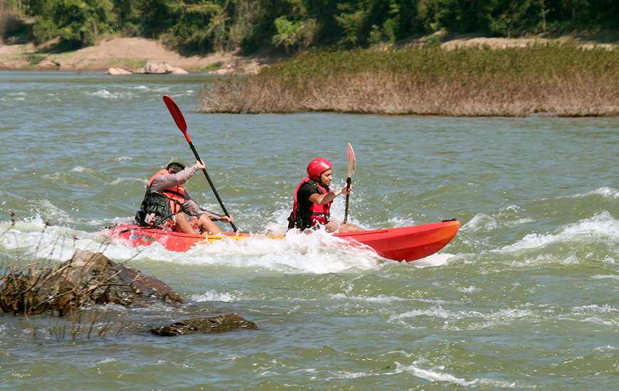 kayak Ou River
