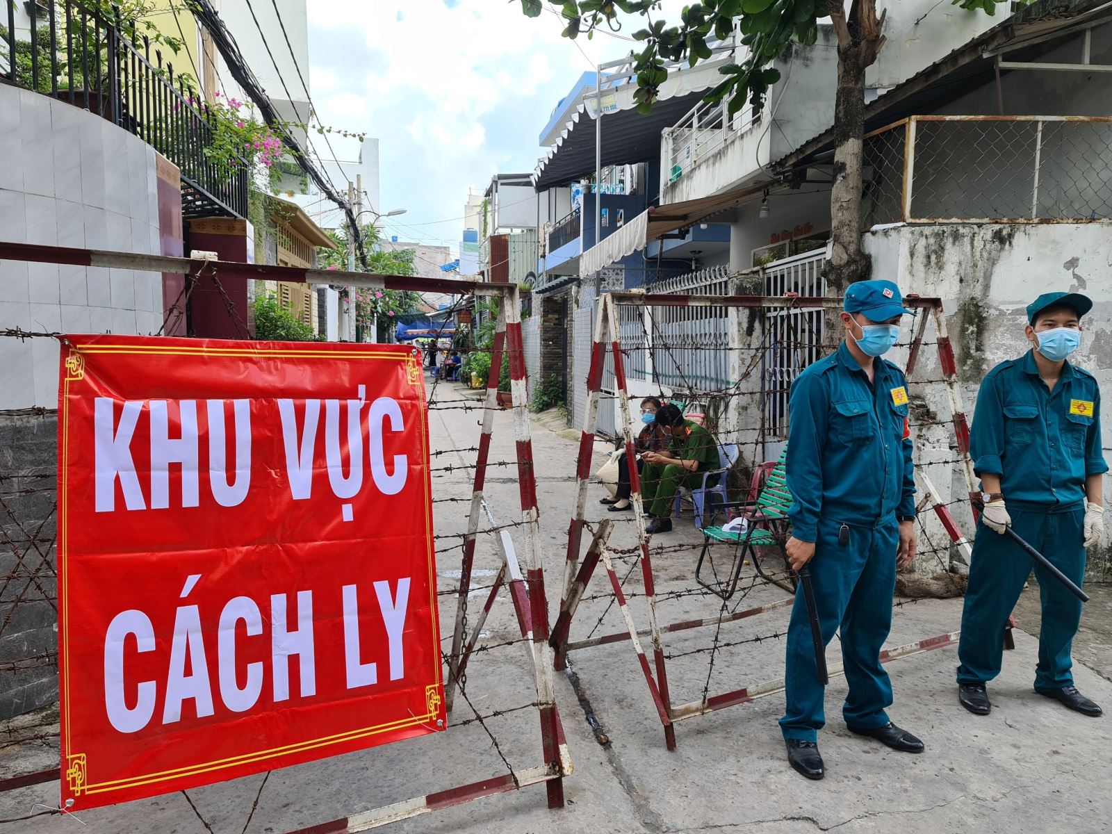 Quanrantine in public in HCMC