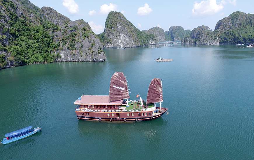 Ha Long Bay