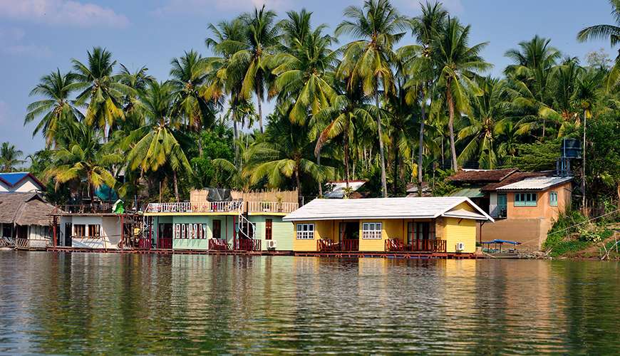 The Four Thousand Islands, Laos