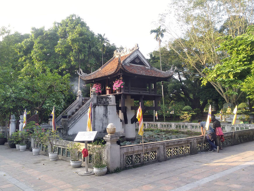 chua-mot-cot