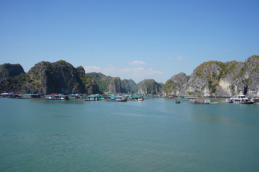 lan-ha-bay