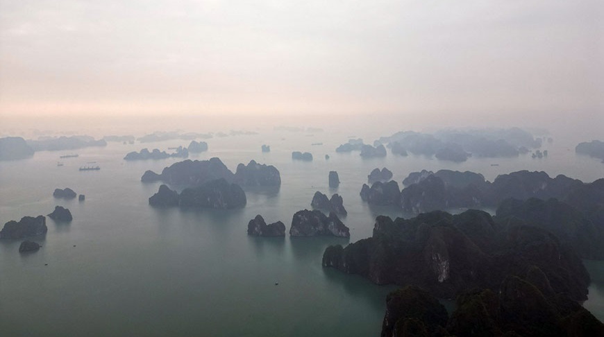 fly-cam-halong-bay