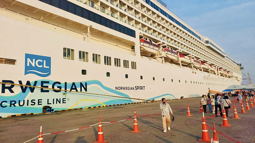 new-year-cruise