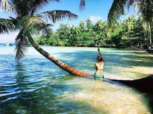 Top 5 stunning islands to discover in Vietnam